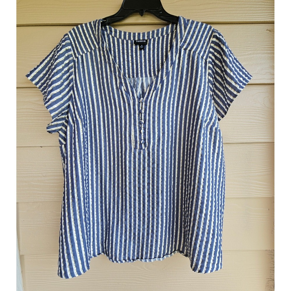 Coastal Torrid Gold Lurex Stripe Blouse Blue White Shirt Short Sleeve Top Sz 3